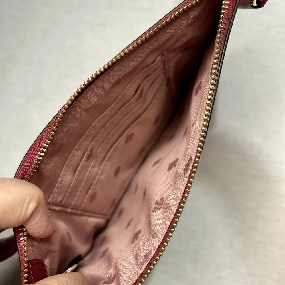 Kate Spade Laurel Way Tinie Wristlet in Red, Card Slots, Classic, Preppy